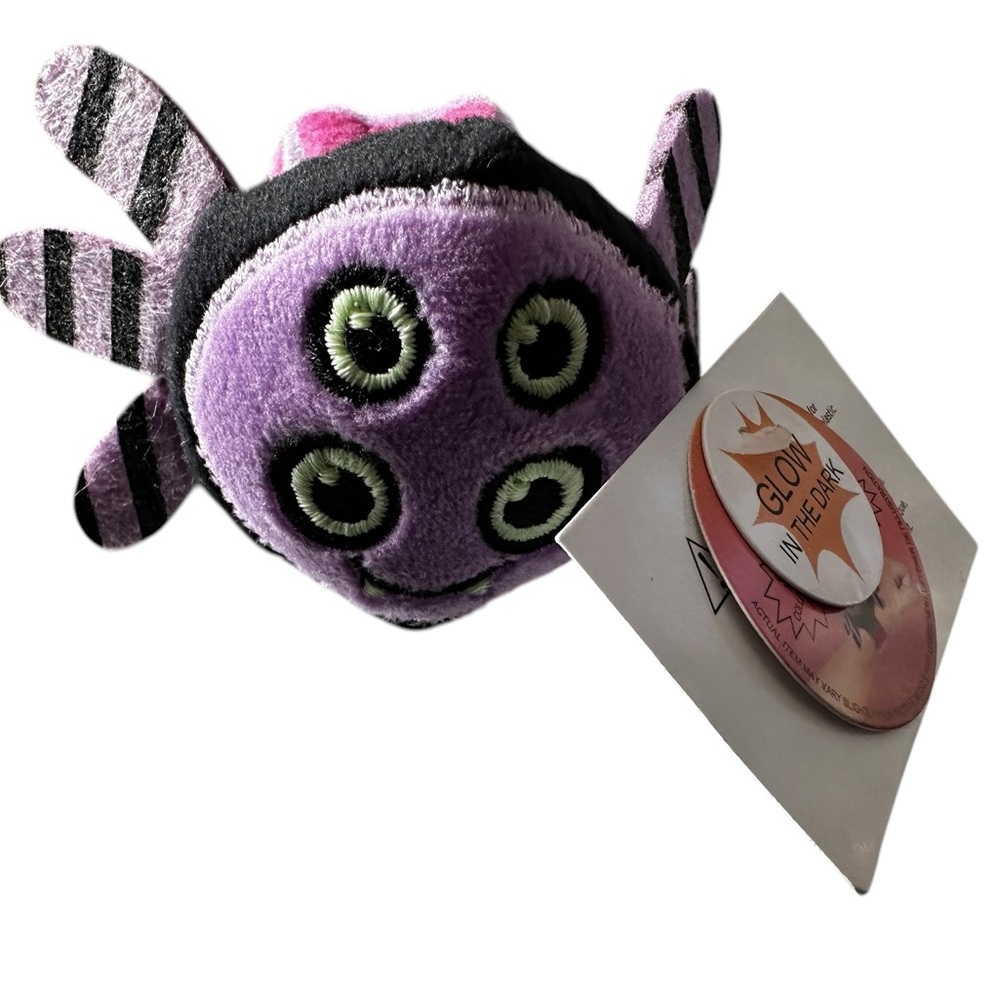 NWT spider glow in dark Halloween wrist slapper/ hugger